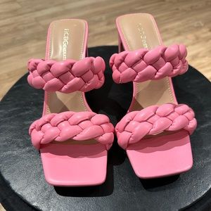 BCBG, Jessica Simpson, ZiGi Girl and Louise et Cie.Shoes sizes are 7, 7.5,8